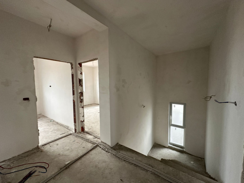 Casa individuala, 5 camere, 137 mp, 533 mp teren, in Giroc