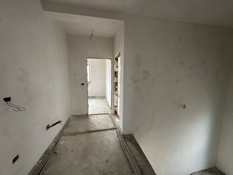 Casa individuala, 5 camere, 137 mp, 533 mp teren, in Giroc