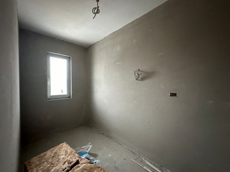 Casa individuala, 5 camere, 137 mp, 533 mp teren, in Giroc