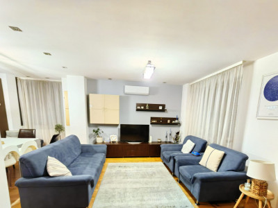 Apartament 4 camere, decomandat, etaj 2\4, 92 mp utili, zona Girocului