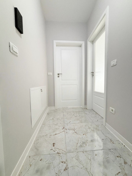 Apartament 2 camere, decomandat, etaj 3/3 Giroc zona Hotel IQ 