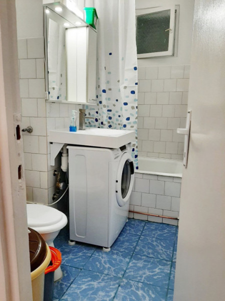 Apartament 2 camere, semidecomandat 45mp, Etaj 3/4 zona Sagului Kaufland
