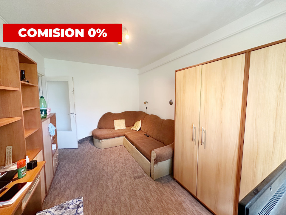 Apartament 4 camere, decomandat,  67mp, Zona Dacia- Gimnaziala 18, Comision 0%