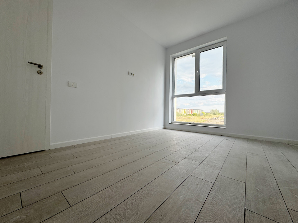 Apartament 2 camere decomandat, 47mp, terasa 8mp,etaj 2/3 -Giroc