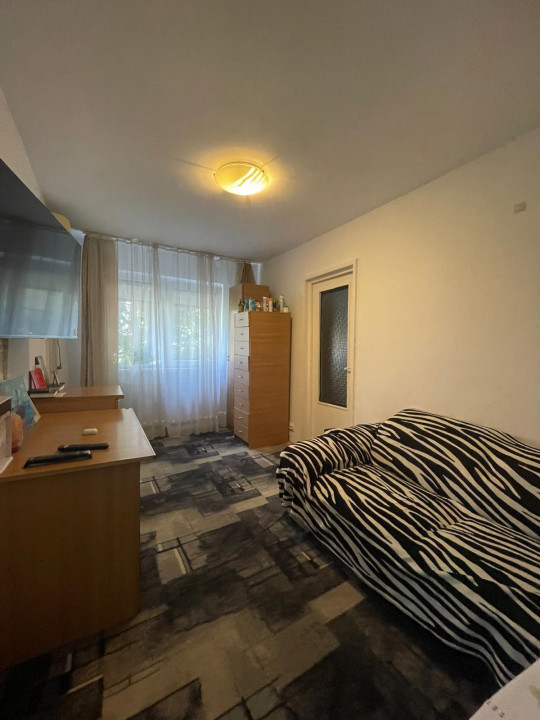 Apartament 2 camere, 35mp utili, etaj 1/4 , zona Piata Doina 