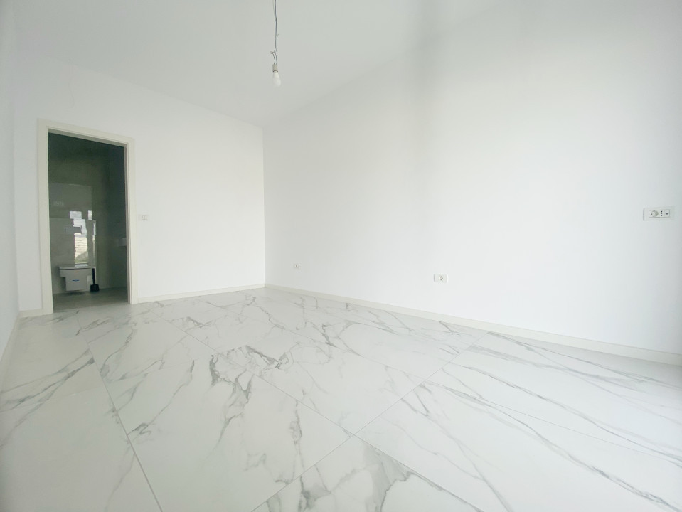 Duplex 4 camere, decomandat, 100 mp utili -Giarmata Vii