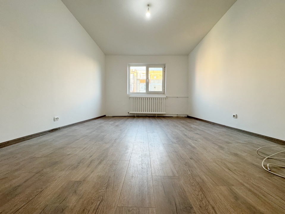 Garsoniera 22mp utili, etaj 2/4 -Blascovici