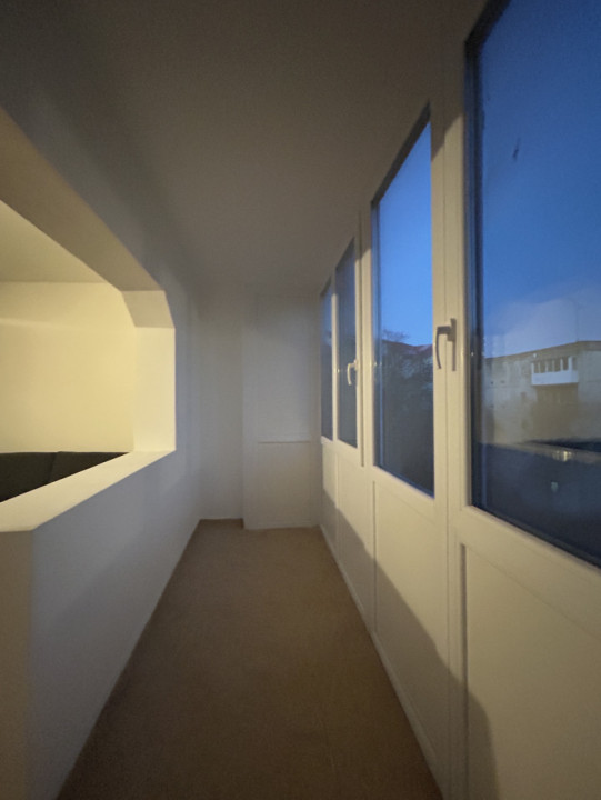 Apartament 4 camere, 78mp utili, 2 balcoane, etaj 3/4, zona Girocului
