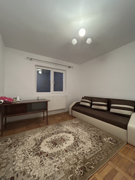 Apartament 4 camere, 78mp utili, 2 balcoane, etaj 3/4, zona Girocului