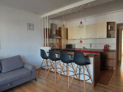 Apartament 2 camere, Et. 1, complet mobilat si utilat